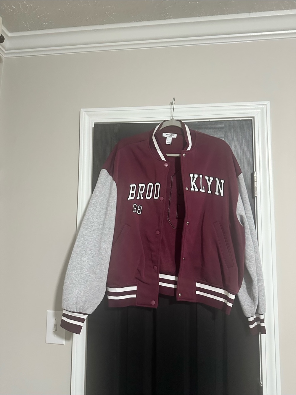 Brooklyn Varsity Jacket - Maroon & Light Gray